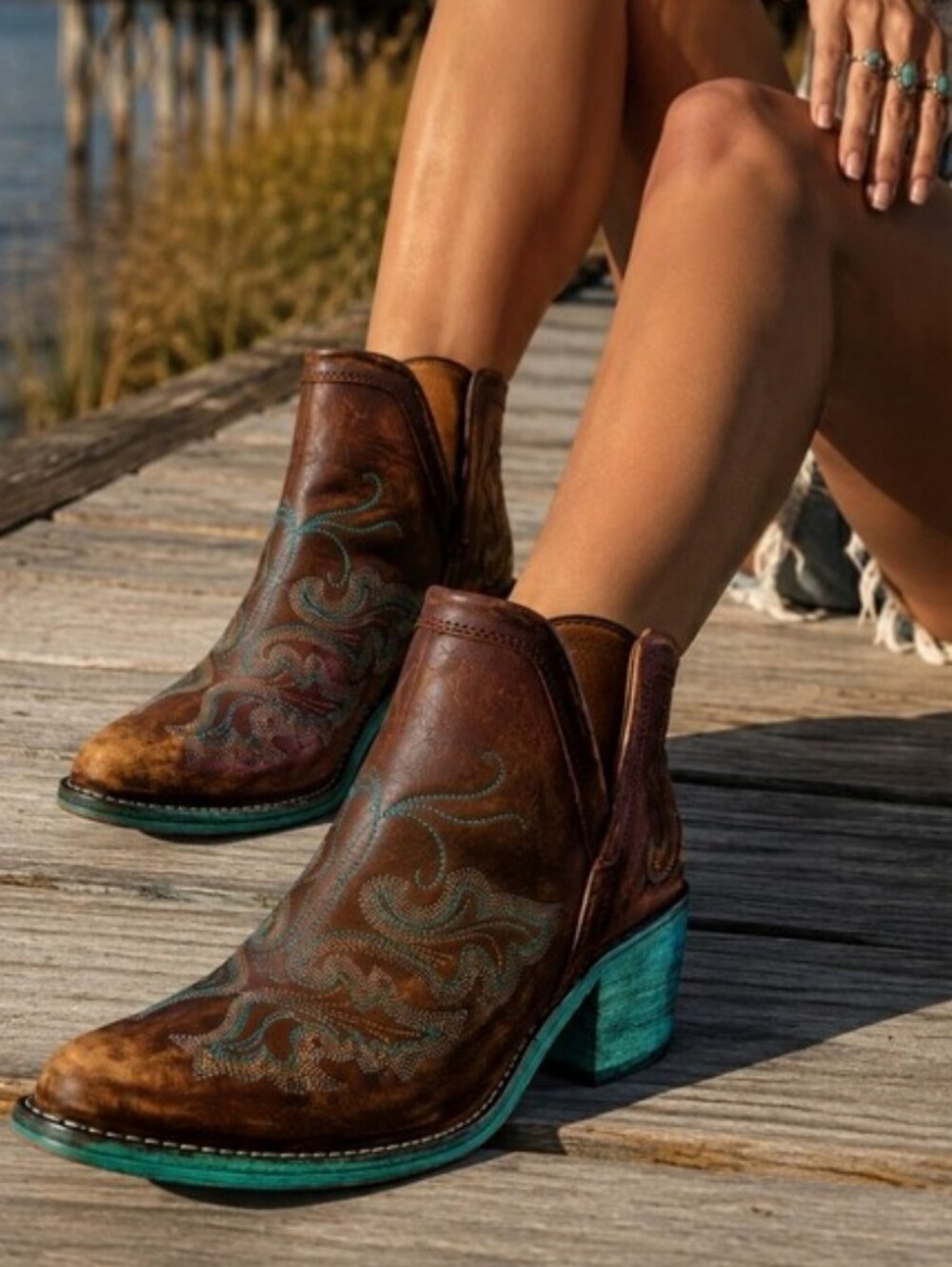 Circle G Q0099 Cognac & Turquoise Embroidered Bootie Western Country Boho Boots